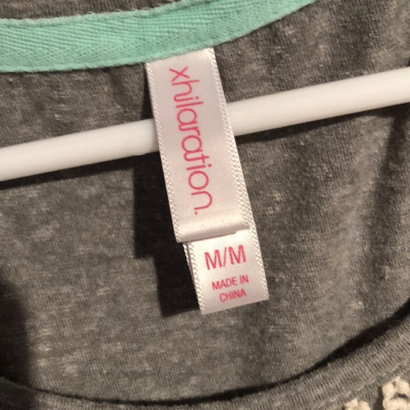 Gray lace tank top - Picture 3 of 3